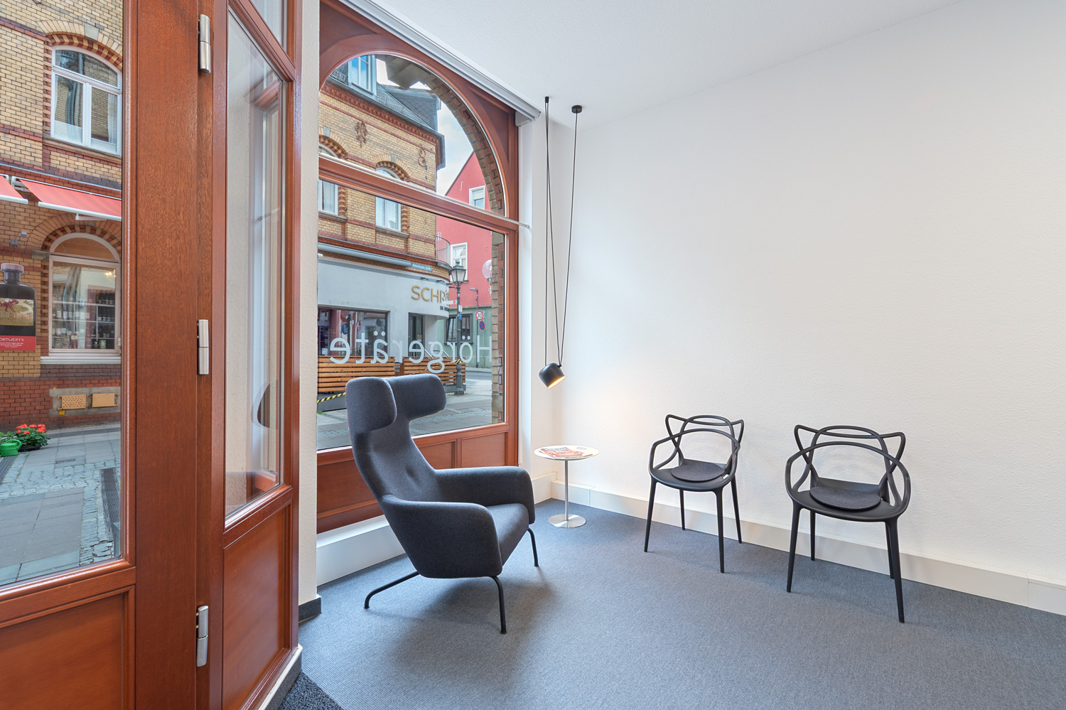 H&B Hörtechnik Eltville Schwalbacher Str. 9, Hörgeräte, Gehörschutz, Hörgeräteanpassung; Fotografie Melissa Klingelhöfer