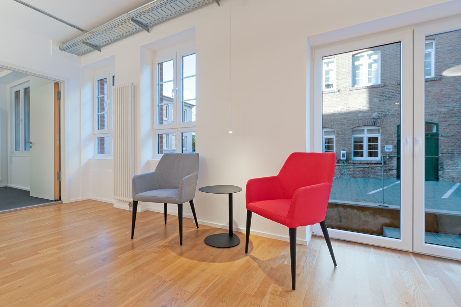 H&B Hörtechnik Frankfurt Wilhelm-Kobelt-Straße 1 60529, Hörgeräte, Gehörschutz, Hörgeräteanpassung; Fotografie Melissa Klingelhöfer