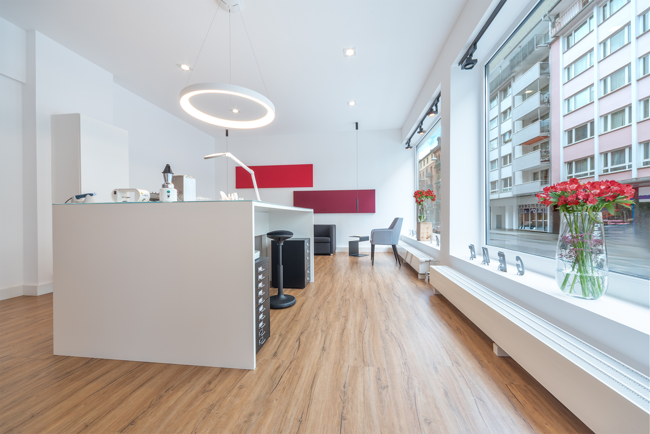 H&B Hörtechnik Wiesbaden, Moritzstraße 47, Hörgeräte, Gehörschutz, Hörgeräteanpassung; Fotografie Melissa Klingelhöfer