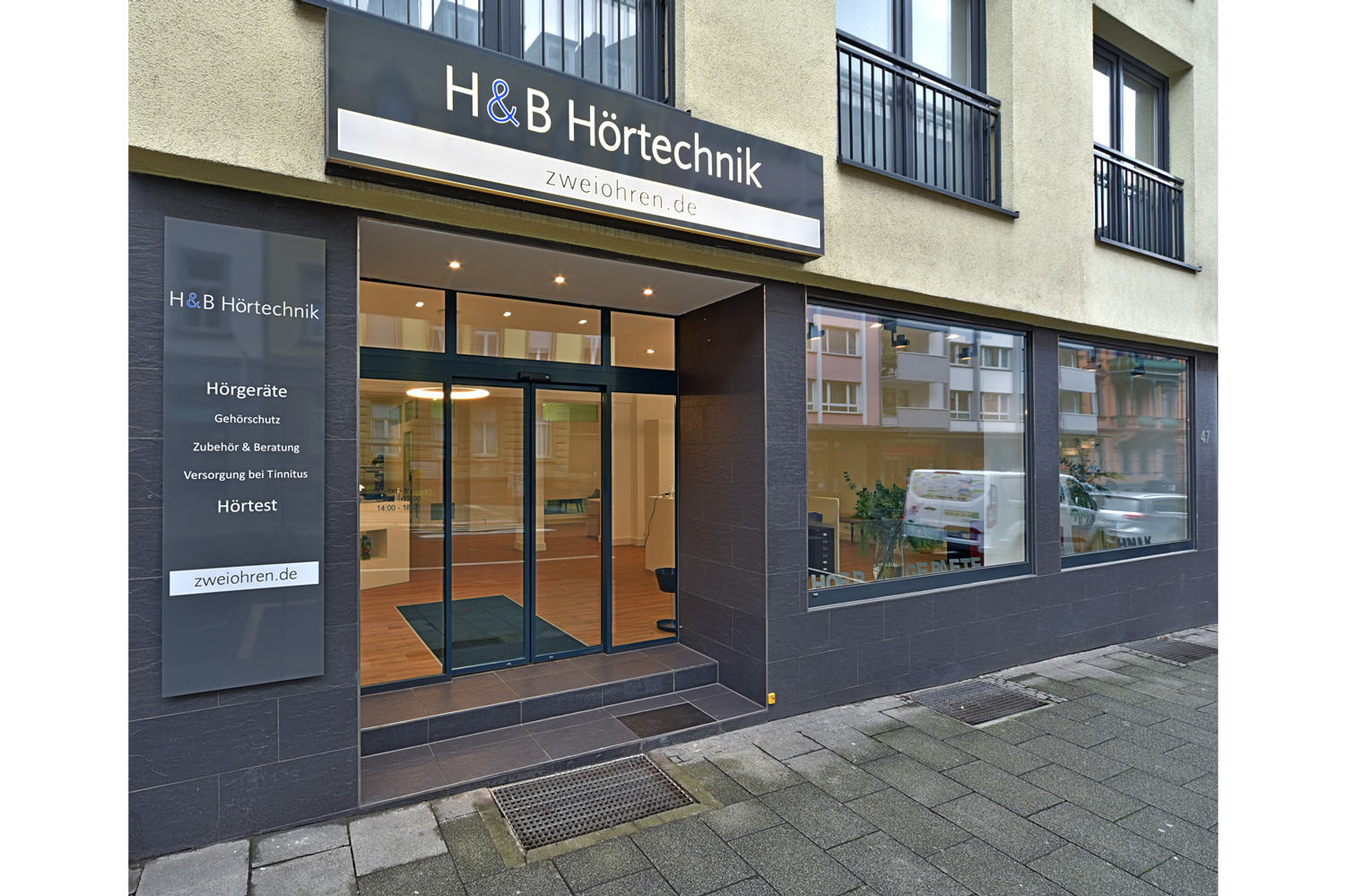 H&B Hörtechnik Wiesbaden, Moritzstraße 47, Hörgeräte, Gehörschutz, Hörgeräteanpassung; Fotografie Melissa Klingelhöfer